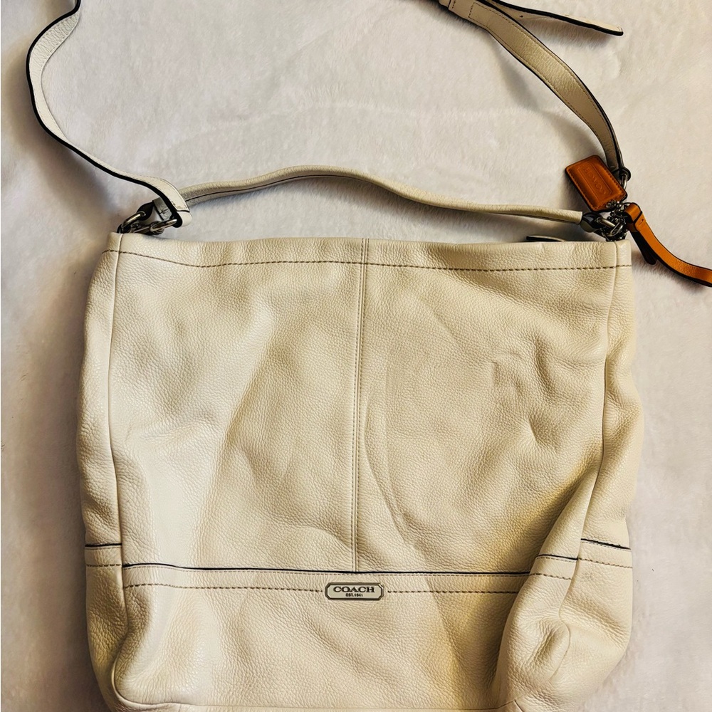 Coach Cream Leather Shoulder Bag